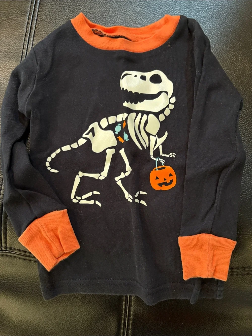 Carter’s 18M Halloween pajamas